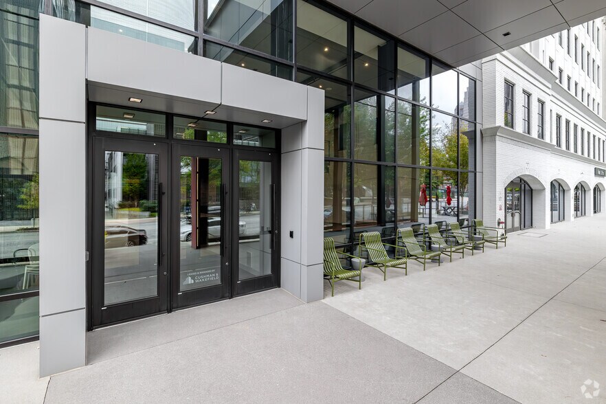 More Photos Of 1375 Peachtree St NE, Atlanta Office For Lease