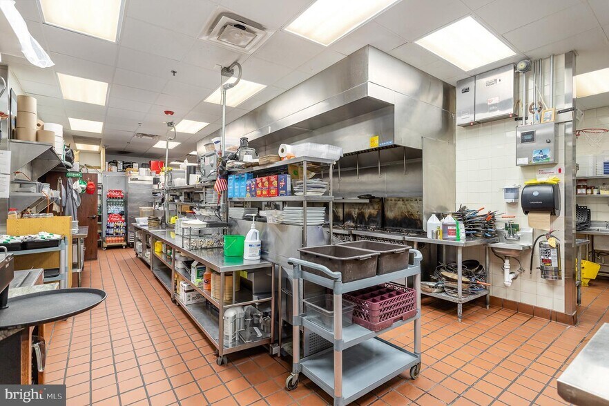 More Photos Of 132 W Main St, Westminster Restaurant For Sale