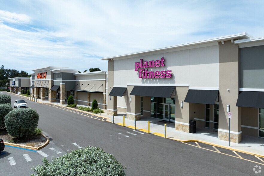 Primary Photo Of 11800-11950 Seminole Rd, Largo Unknown For Lease