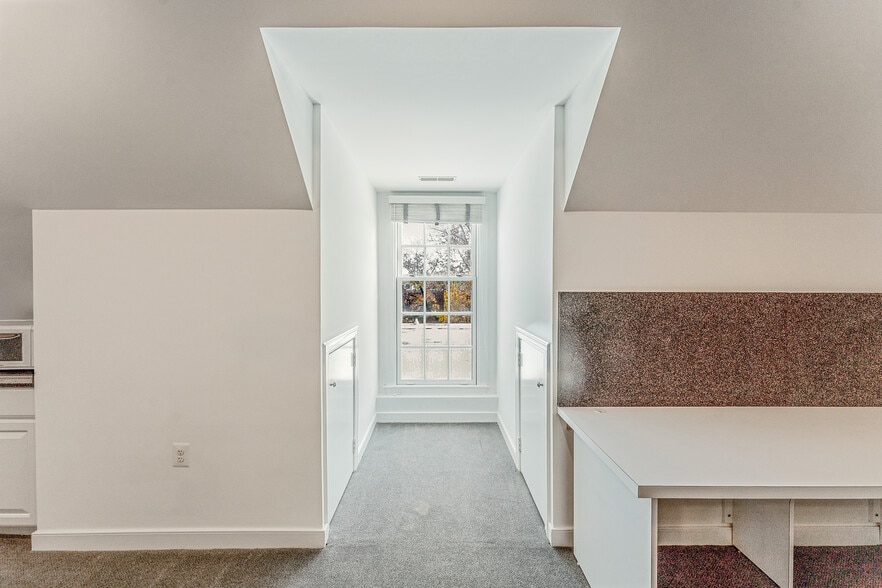 More Photos Of 728 S Washington St, Alexandria Office For Lease