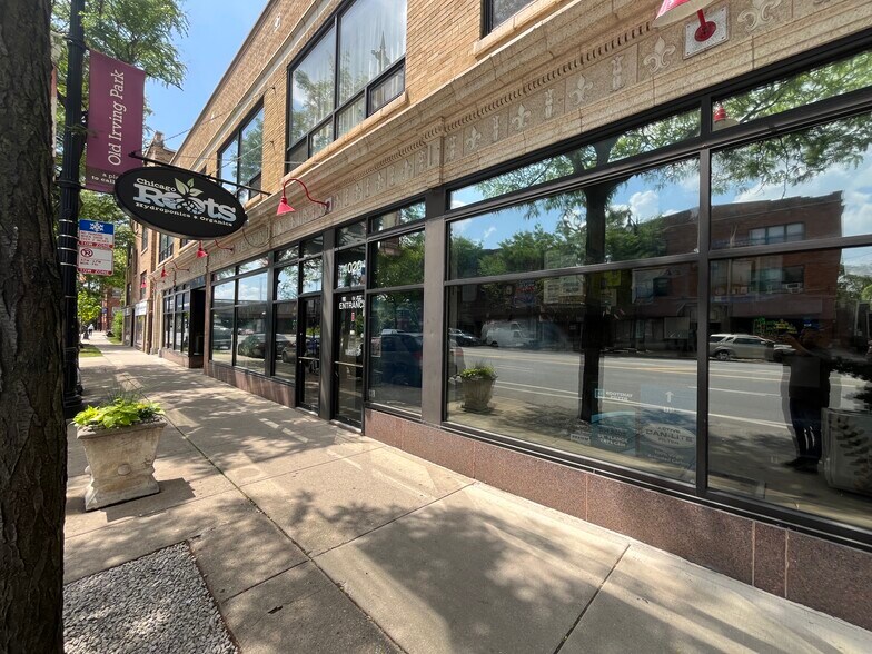 More Photos Of 4020 W Irving Park Rd, Chicago Storefront Retail Office For Lease