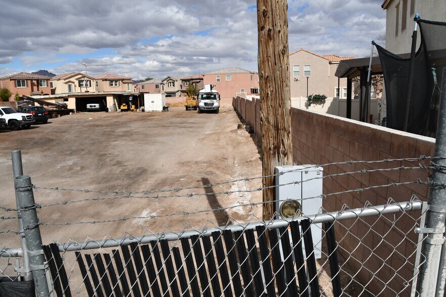 More Photos Of 6240 Dodd St, Las Vegas Land For Lease