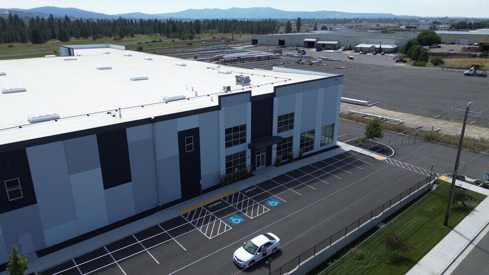 More Photos Of 17710 E Euclid Ave, Spokane Valley Distribution For Sale