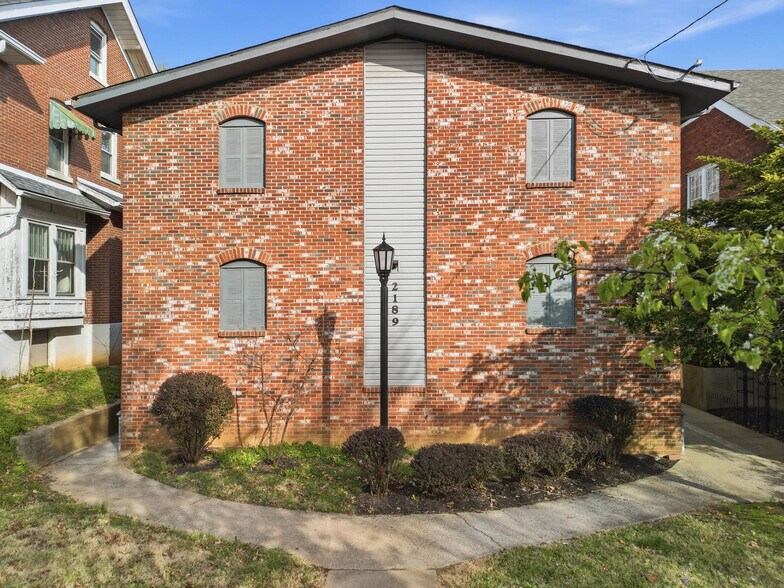 Primary Photo Of 2189 Baringer Ave, Louisville Apartments For Sale