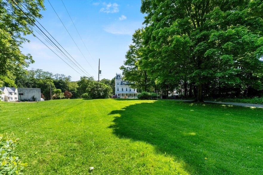 More Photos Of 1860 E Main St, Mohegan Lake Land For Sale
