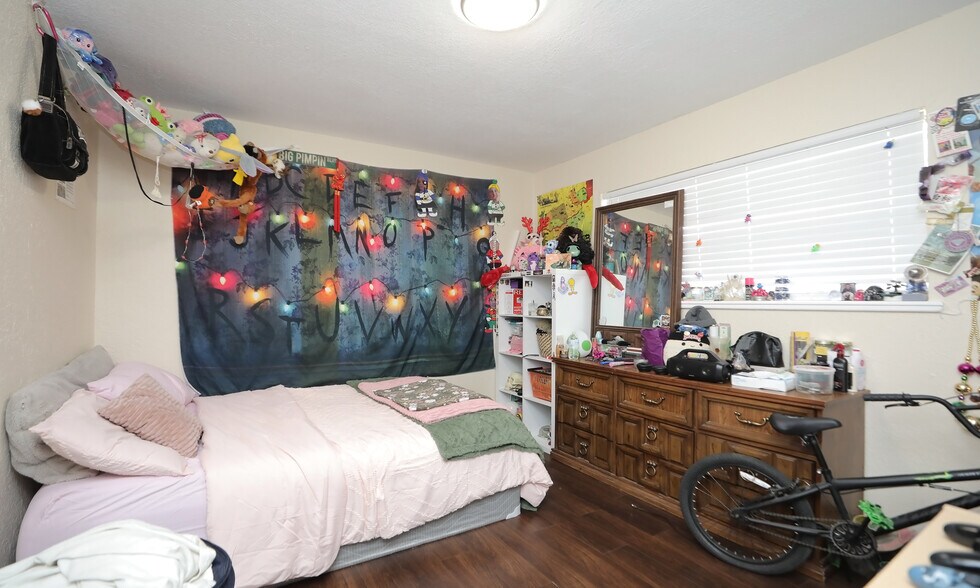 More Photos Of 14405-14411 Pine St, Santa Fe Apartments For Sale