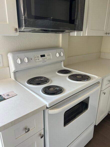 More Photos Of 1323 C St, Las Vegas Multifamily For Sale