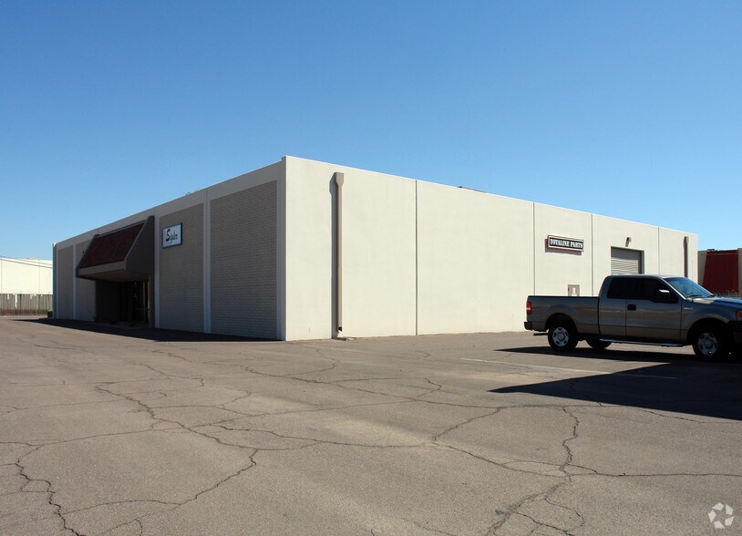 More Photos Of 3401-3409 W Whitton Ave, Phoenix Warehouse For Lease