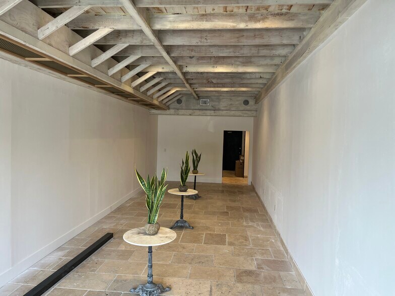 More Photos Of 3700 S Dixie Hwy, West Palm Beach Storefront Retail Office For Lease