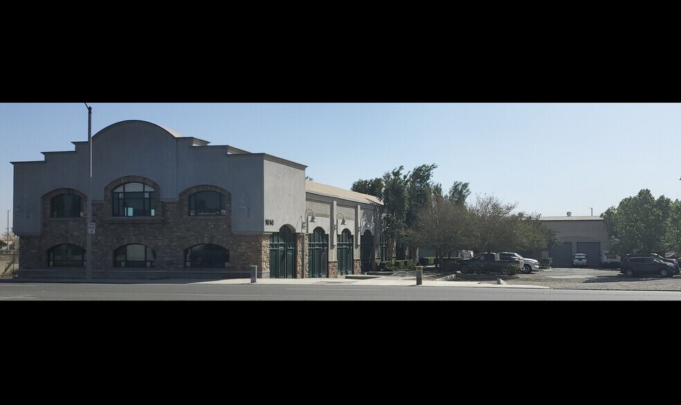 More Photos Of 1614 E Holt Blvd, Ontario Office For Lease