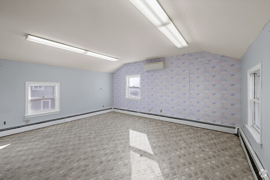 More Photos Of 31 Cherry St, Milford Office For Sale