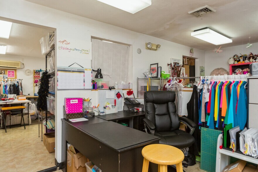 More Photos Of 205 Walnut St, Framingham Office Residential For Sale