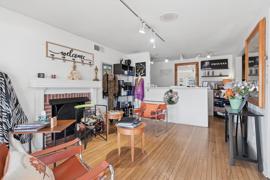 More Photos Of 2799 Bransford Ave, Nashville Office For Sale