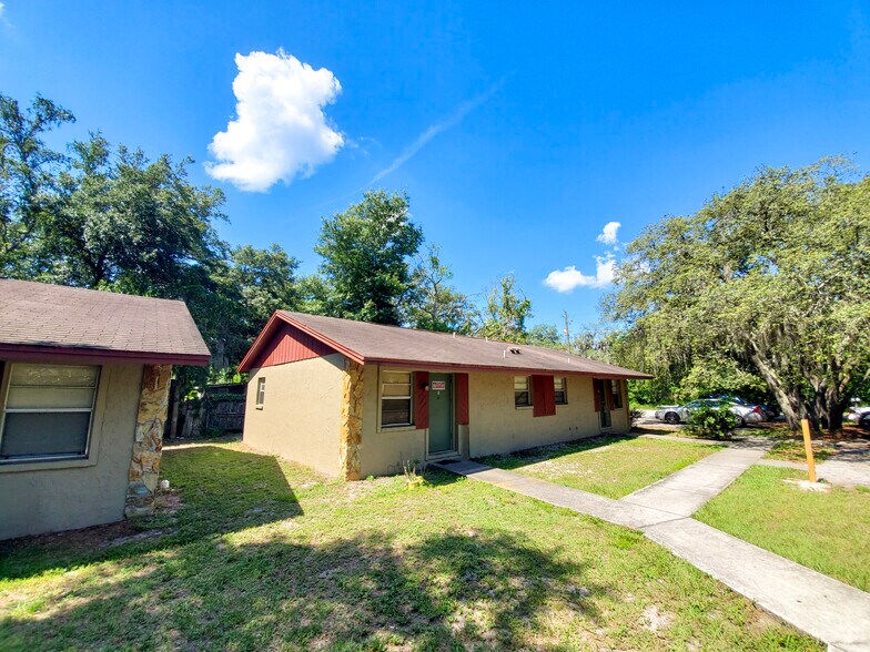 More Photos Of 12211 N 59th St, Tampa Apartments For Sale