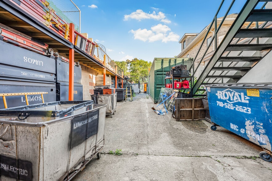 More Photos Of 162-20 77th Rd, Flushing Light Manufacturing For Sale