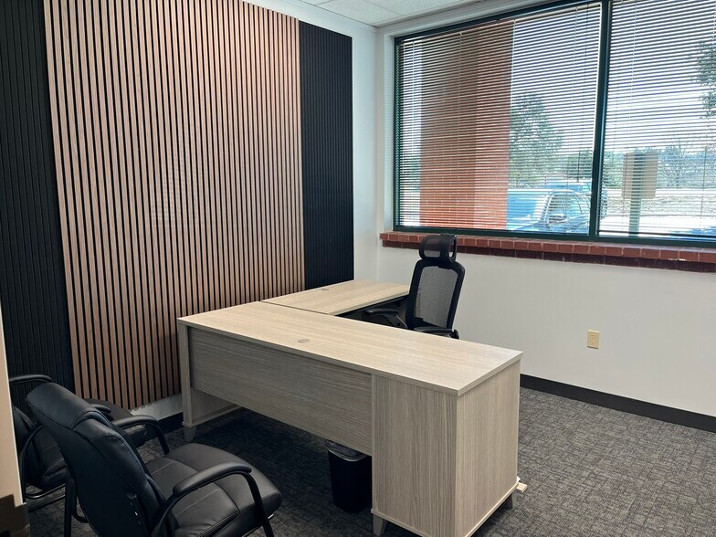 More Photos Of 555 Round Rock West Dr, Round Rock Loft Creative Space For Lease