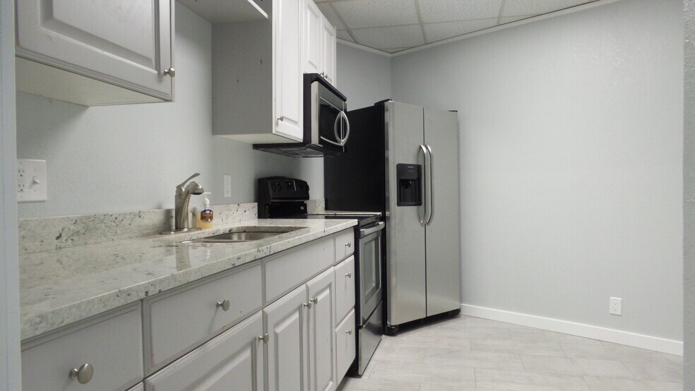 More Photos Of 707 24th St, Ogden Medical For Lease
