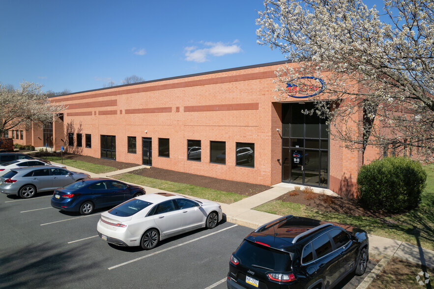 Primary Photo Of 12 Creek Pky, Boothwyn Office For Lease