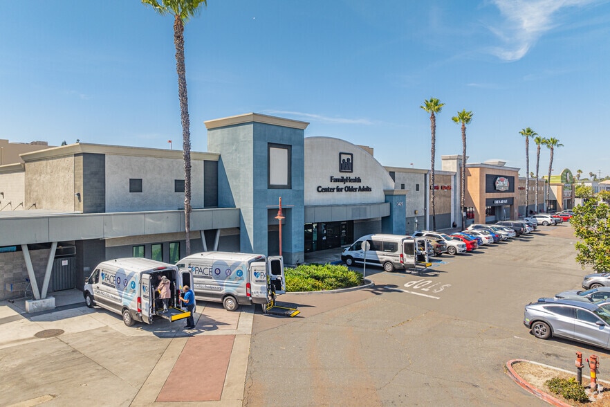 More Photos Of 3406-3490 College Ave, San Diego Unknown For Lease