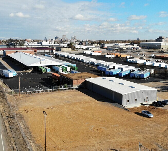 More Photos Of 185 W McLemore Ave, Memphis Truck Terminal For Lease