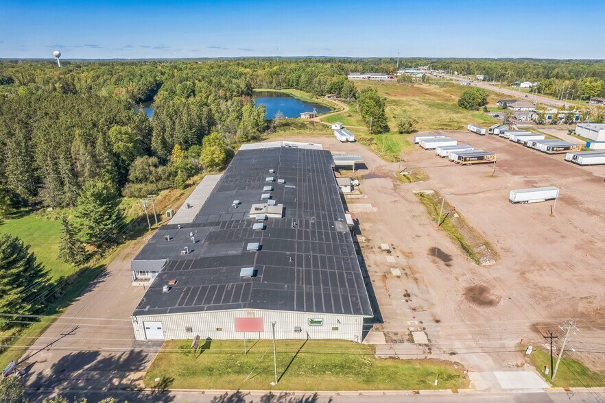 More Photos Of 675 E Allman St, Medford Warehouse For Sale