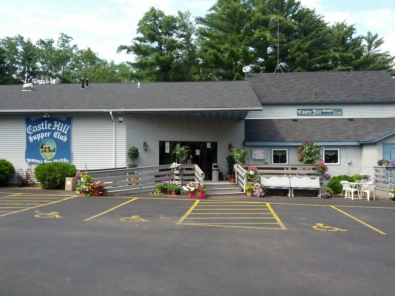 Primary Photo Of N9581 US Highway 12, Merrillan Restaurant For Sale