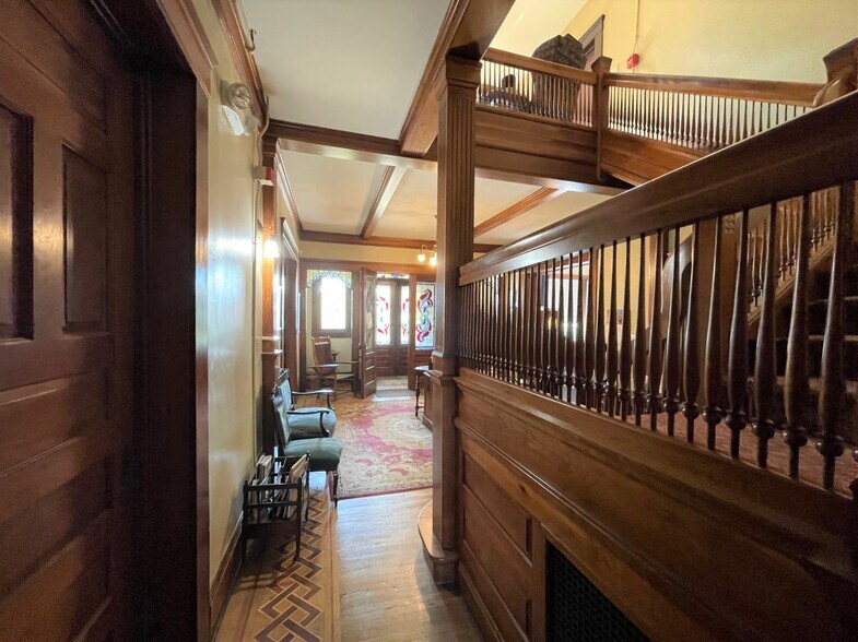 More Photos Of 1435 Market Ave N, Canton Office Residential For Lease