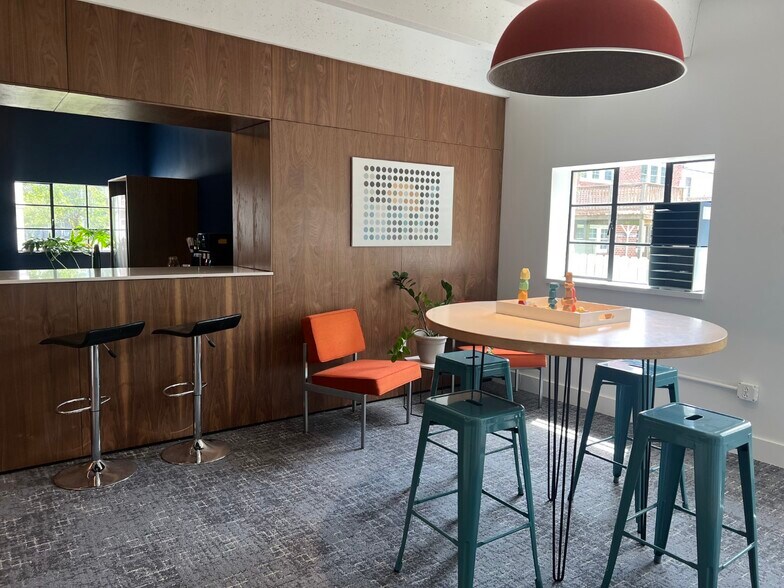 More Photos Of 3210 Chamberlayne Ave, Richmond Office Residential For Lease