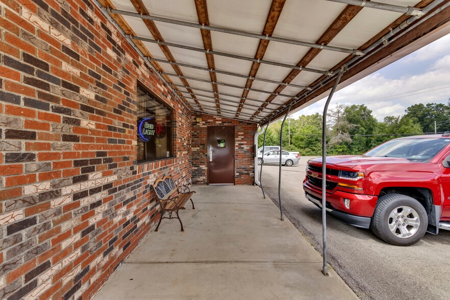 More Photos Of Route 51 / Constitution Blvd, Darlington General Retail For Sale