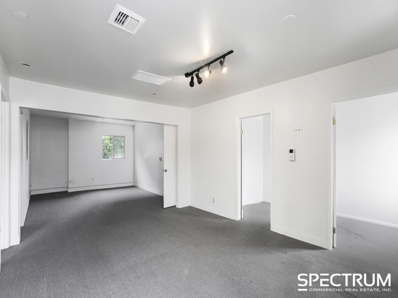 More Photos Of 11543-11545 W Olympic Blvd, Los Angeles Medical For Sale