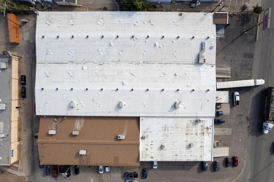 More Photos Of 1049-1051 Eastside Rd, El Paso Distribution For Lease