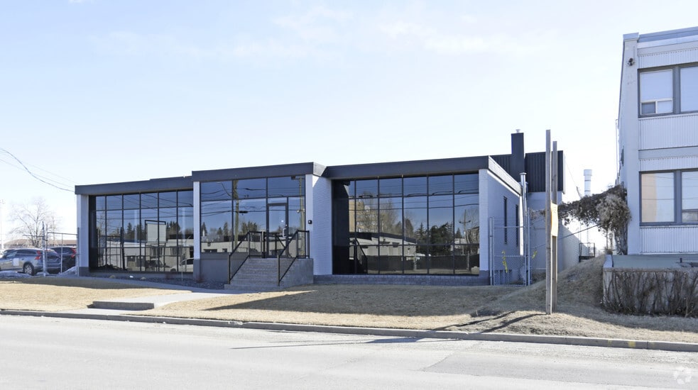 More Photos Of 4606 1st St SE, Calgary Warehouse For Sale