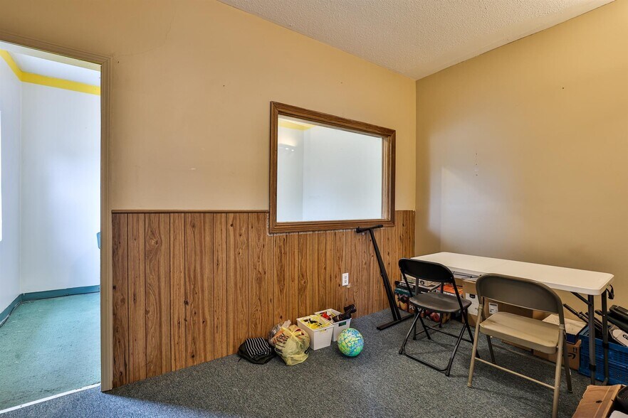 More Photos Of 4917 Webster St, Dayton Religious Facility For Sale