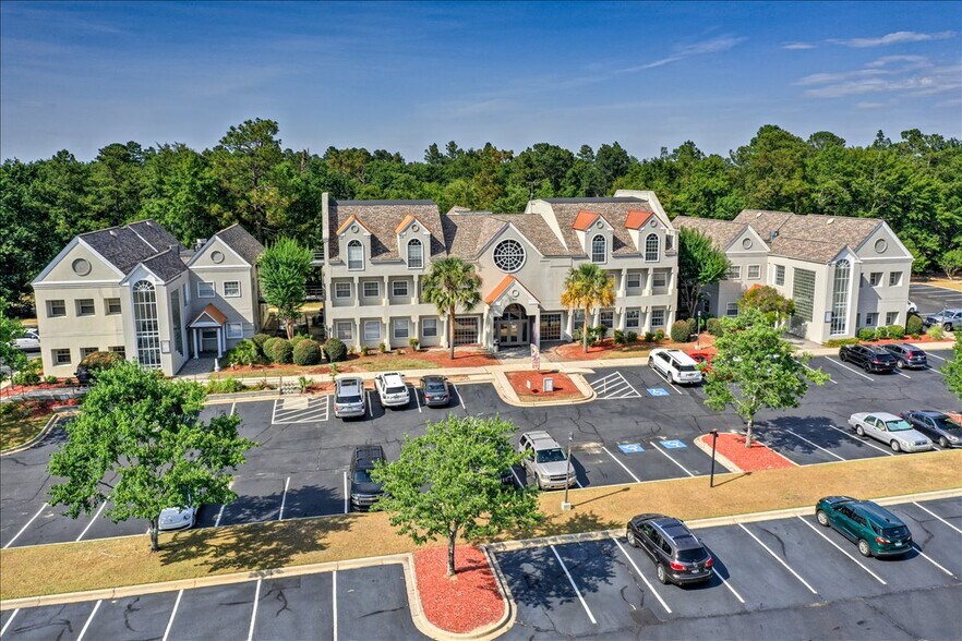 More Photos Of 6000 Woodside Executive Ct, Aiken Medical For Lease