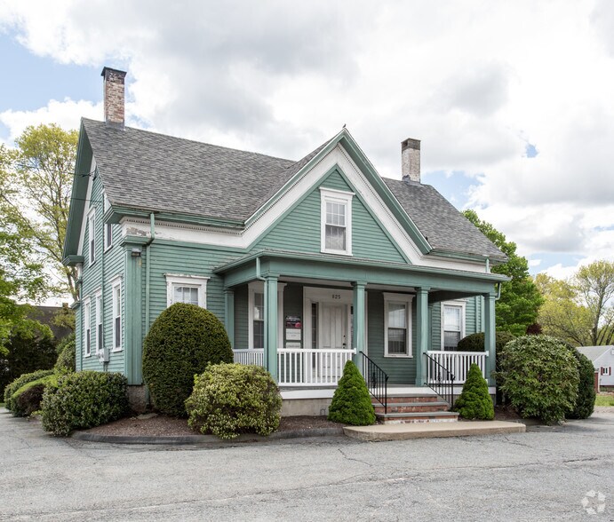 More Photos Of 825 Broadway, Raynham Office For Sale