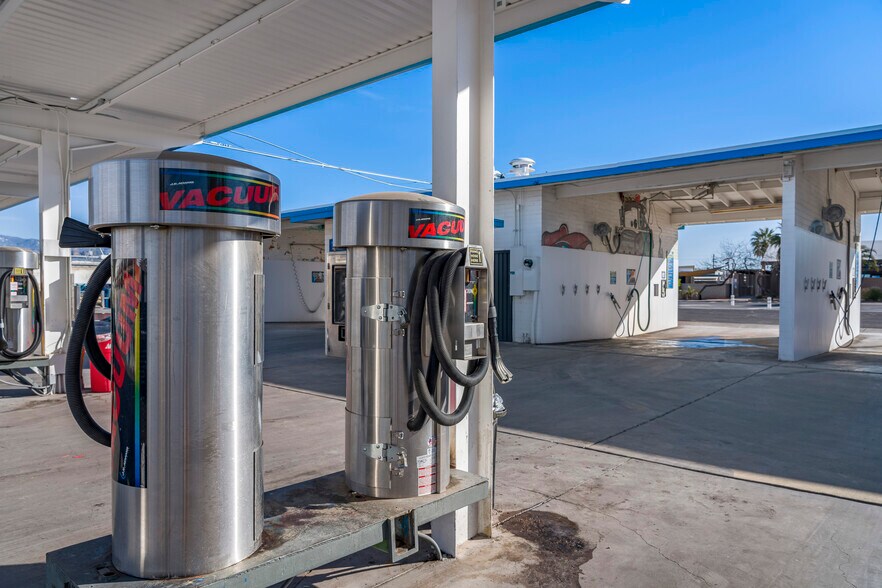 More Photos Of 160 S Sarnoff Dr, Tucson Carwash For Sale
