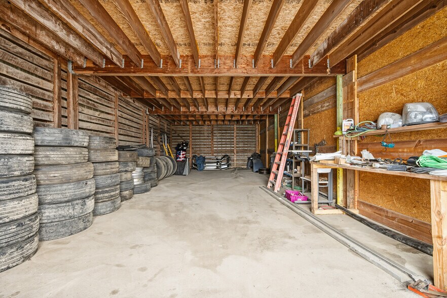 More Photos Of 1319 Tile Factory Ln, Louisville Land For Lease