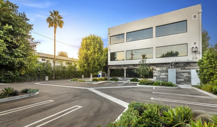 More Photos Of , Los Angeles Unknown For Sale