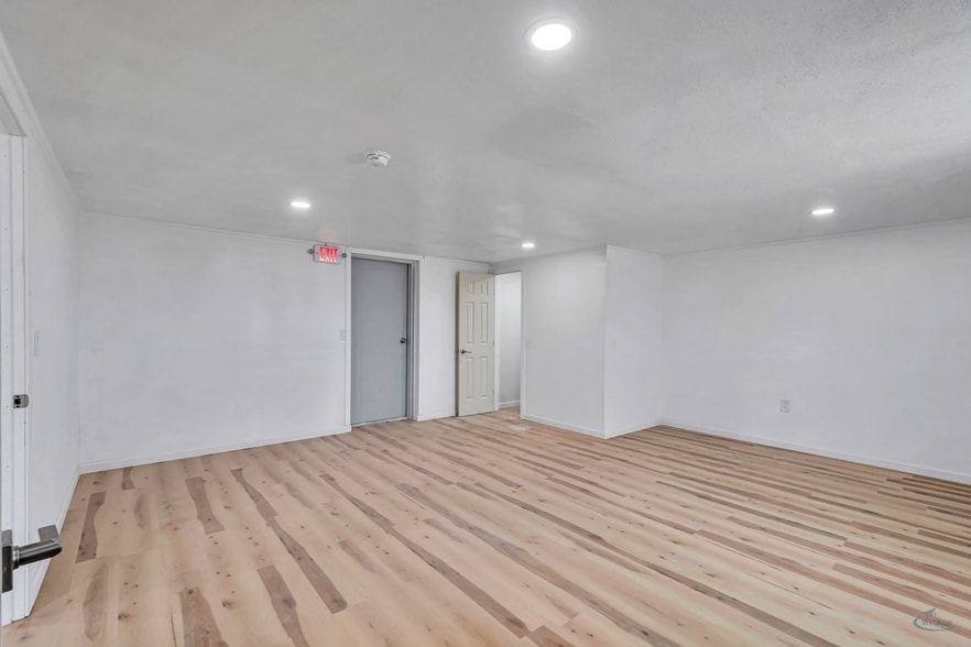 More Photos Of 2920 FM 866, Odessa Warehouse For Sale