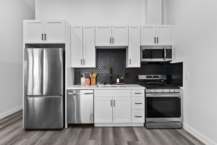 More Photos Of 832 Desty St, San Diego Apartments For Sale