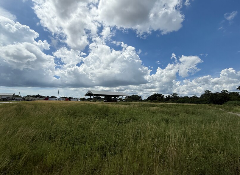More Photos Of 0 Saluda Rd, Lakeland Land For Lease