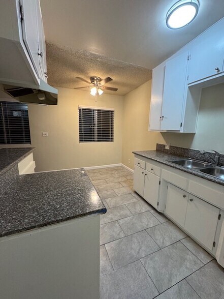 More Photos Of 615 Cerritos Ave, Long Beach Apartments For Sale