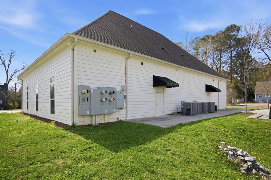 More Photos Of 7385 Applegate Ln, Chattanooga Medical For Sale