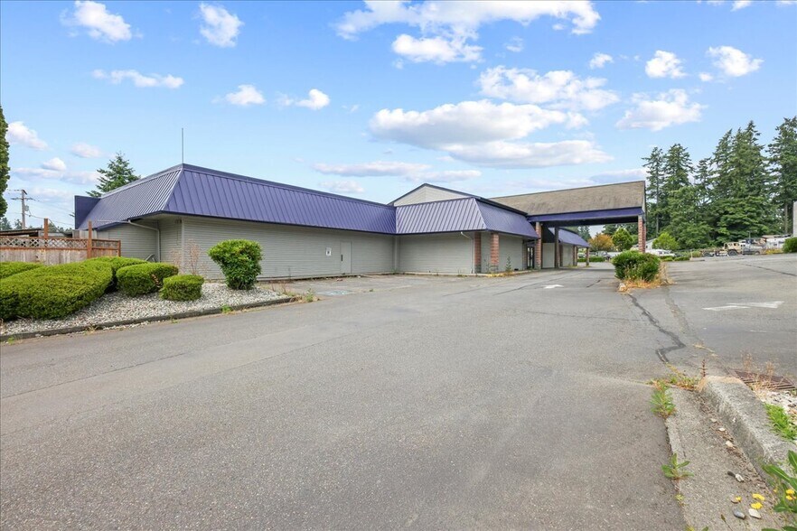 More Photos Of 13010 Hwy 99, Everett Casino For Sale