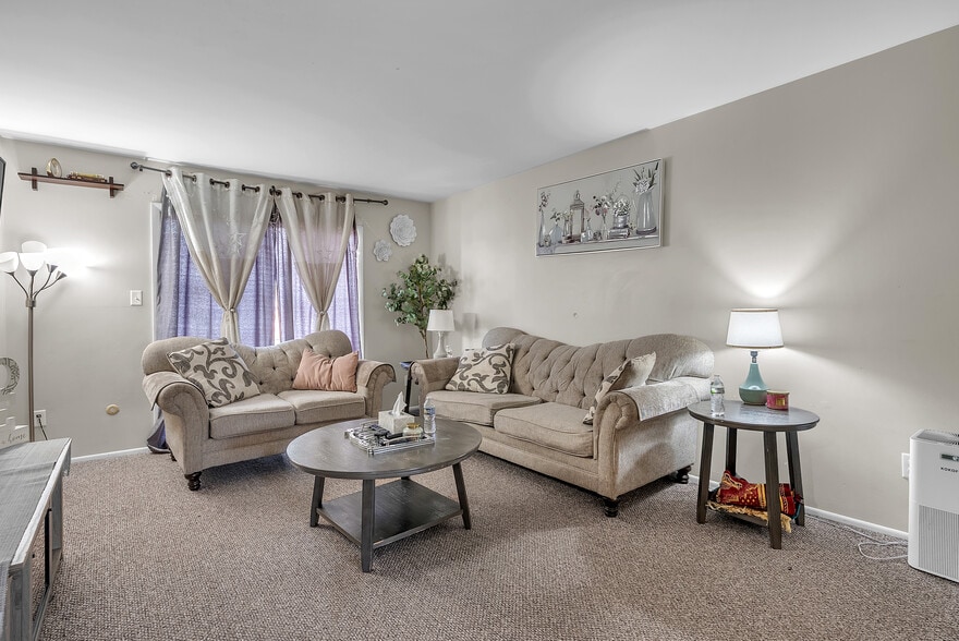 More Photos Of 9201 Kennedy Ave, Highland Apartments For Sale