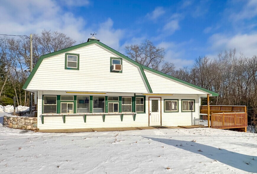 More Photos Of 214 W Mount Maria Rd, Spruce Restaurant For Sale