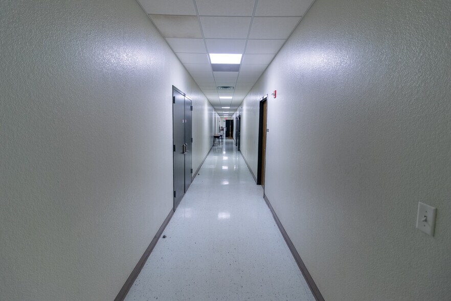 More Photos Of 906 Trimmier Rd, Killeen Religious Facility For Sale
