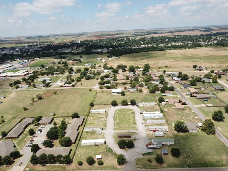 More Photos Of 820 N Crider Rd, Cordell Manufactured Housing Mobile Home Park For Sale