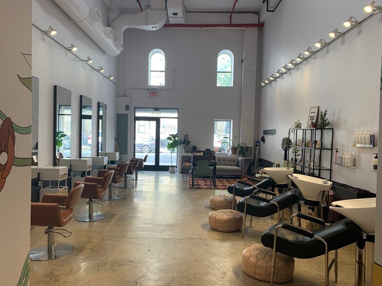 More Photos Of 1544 DeKalb Ave, Brooklyn Storefront Retail Office For Lease