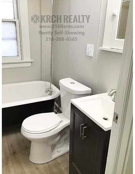 More Photos Of 10706 Crestwood Ave, Cleveland Apartments For Sale